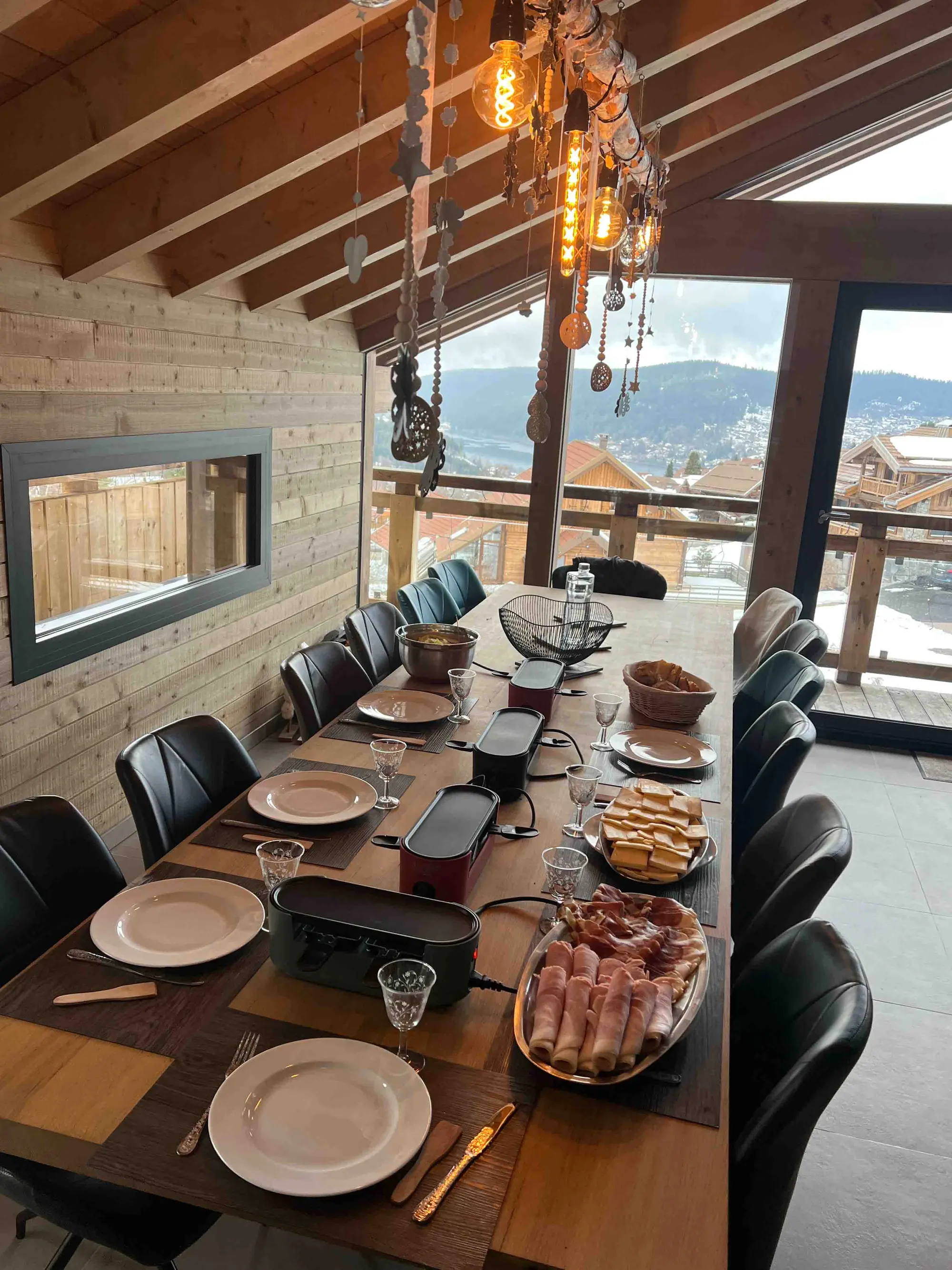 The chalet table laid with Vosges specialities
